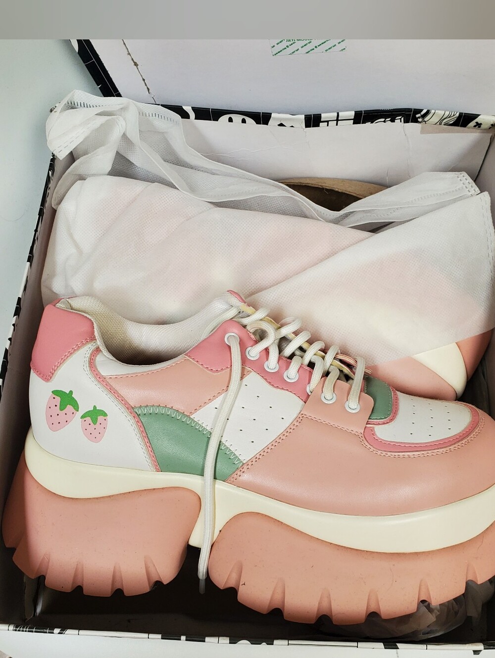 Koi New In Box / Never Worn Strawberry Platforn Sneakers Size 10